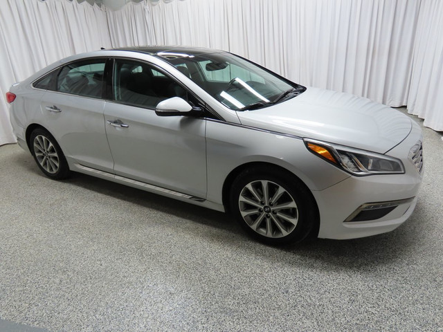 2016 Hyundai Sonata Limited Leather, Navigation, Panoramic Roof in Cars & Trucks in Bridgewater