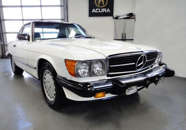 1988 Mercedes-Benz SL-Class SL 560. LOW KM, RUST FREE, MUST SEE in Cars & Trucks in City of Toronto