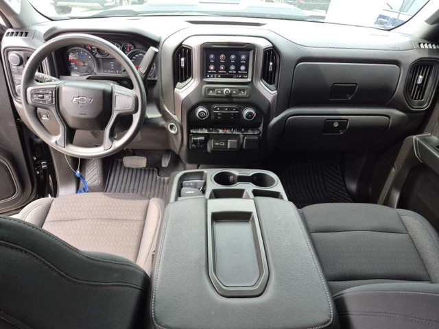 2023 Chevrolet Silverado 1500 Custom Trail Boss Z71/TRAILBOSS... in Cars & Trucks in Belleville - Image 2