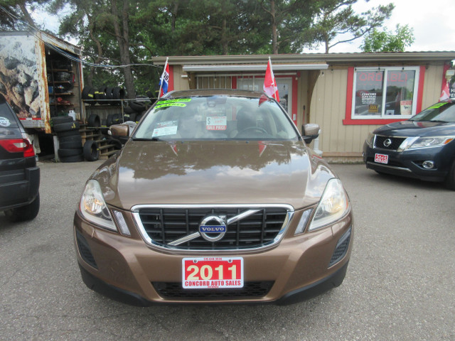2011 Volvo XC60 Level II in Cars & Trucks in Kitchener / Waterloo - Image 2