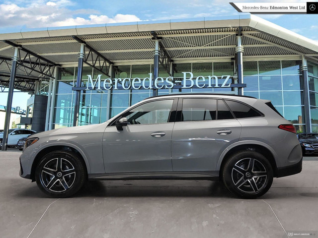 2025 Mercedes-Benz GLC 300 4MATIC SUV - Manufaktur Alpine Grey - in Cars & Trucks in Edmonton - Image 3