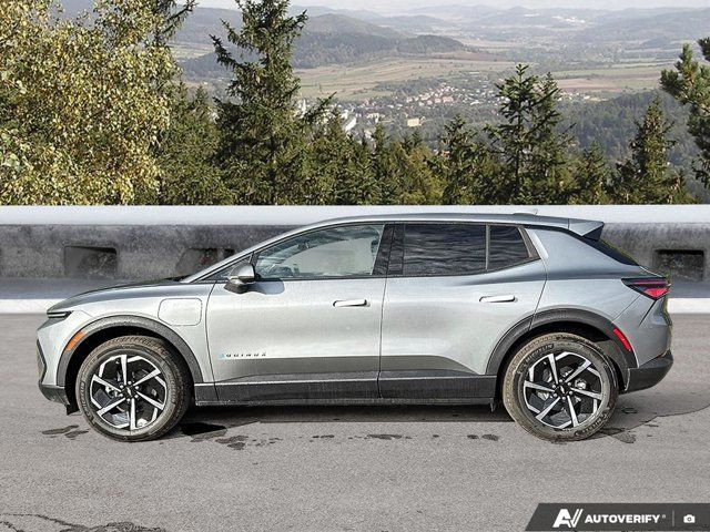 2025 Chevrolet Equinox EV LT | All Weather Floor Liners in Cars & Trucks in Cowichan Valley / Duncan - Image 2