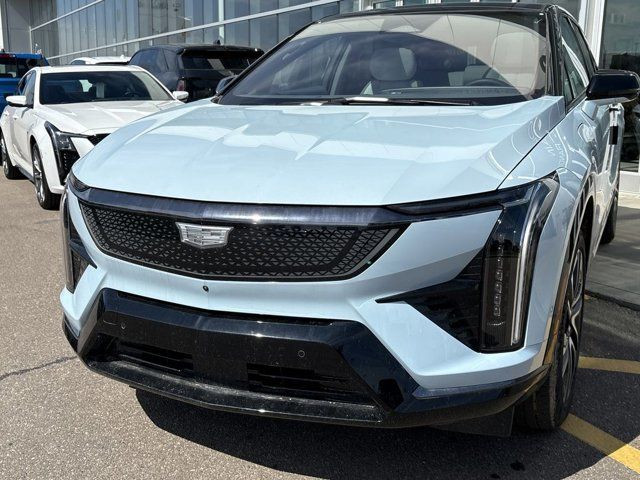 2025 Cadillac OPTIQ Sport 1 in Cars & Trucks in Edmonton - Image 3