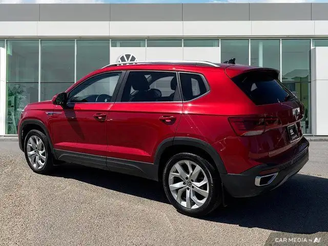 2022 Volkswagen Taos Comfortline in Cars & Trucks in Grande Prairie - Image 4