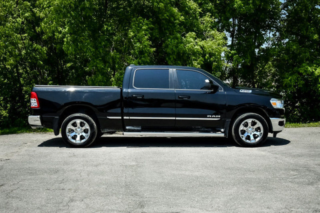 2022 Ram 1500 Big Horn • LOW MILEAGE • RUNNING BOARDS • TONNEAU  in Cars & Trucks in Kingston - Image 2