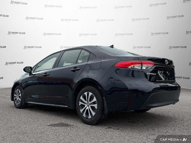 2023 Toyota Corolla Hybrid LE in Cars & Trucks in Ottawa - Image 4