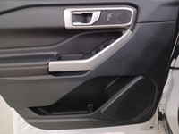 *Four Wheel Drive, Turbocharged, Heated Mirrors, Remote Trunk Release, Rear Spoiler, Brake Assist, P... (image 7)