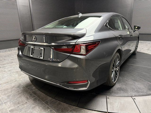 2024 Lexus ES 300H LUXURY PACKAGE in Cars & Trucks in Edmonton - Image 3