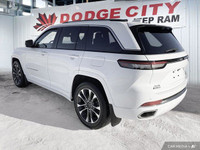 This Jeep Grand Cherokee delivers a Regular Unleaded V-6 3.6 L/220 engine powering this Automatic tr... (image 3)