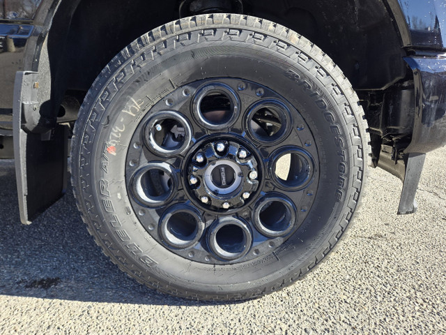 2025 Ford F-350 XLT | BLACK APP PKG | PREM PKG | FX4 PKG | SYNC( in Cars & Trucks in Calgary - Image 4