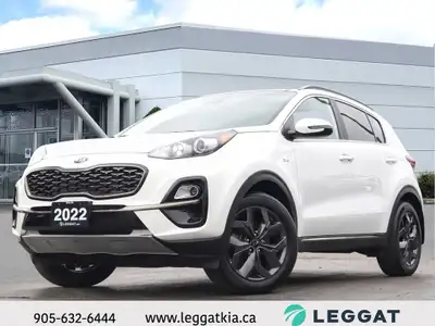 Experience modern design, confident performance, and thoughtful amenities with the 2022 Kia Sportage...