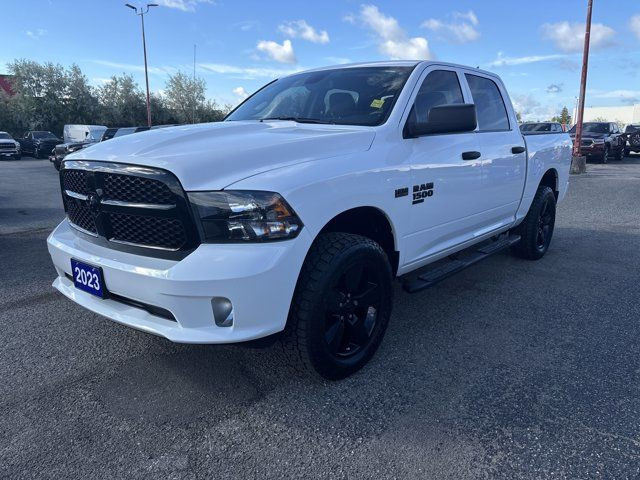 2023 Ram 1500 Classic EXPRESS**CREW**4X4**HEMI**8.4 in Cars & Trucks in Mississauga / Peel Region