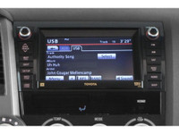 6-Speed Automatic Electronic with Overdrive, 4WD, 14 Speakers, 3rd row seats: split-bench, ABS brake... (image 6)