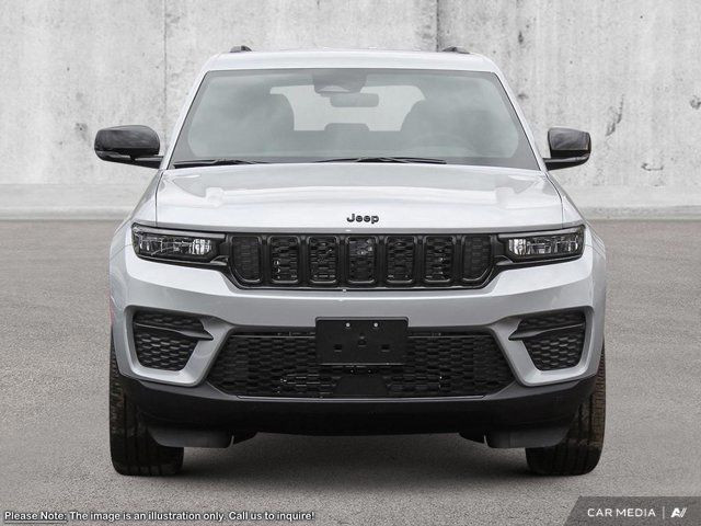2025 Jeep Grand Cherokee Altitude in Cars & Trucks in Prince George - Image 2