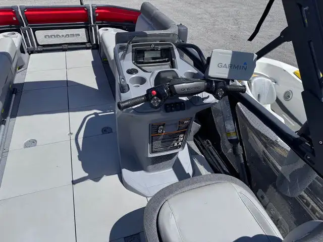 2023 Sea-Doo Switch Cruise 18' - 230HP in Sport Touring in Norfolk County - Image 8