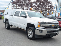 3/4 TON CREW CAB! 2500 HD 6.6' Foot Box, 6.0L GAS V8, FULLY LOADED, THIS TRUCK IS EXTRA EXTRA CLEAN,... (image 6)