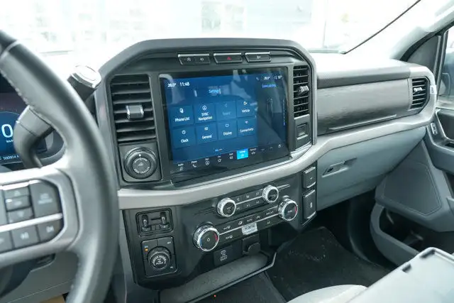 2024 Ford F-150 XLT | No Accidents | 400 HP EcoBoost | V6 Engine in Cars & Trucks in Calgary - Image 17