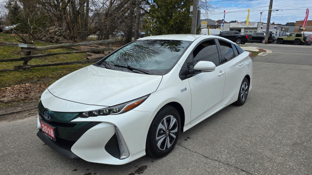 2018 Toyota PRIUS PRIME Electric/ Hybrid, One Owner , Clean Carf in Cars & Trucks in City of Toronto - Image 2