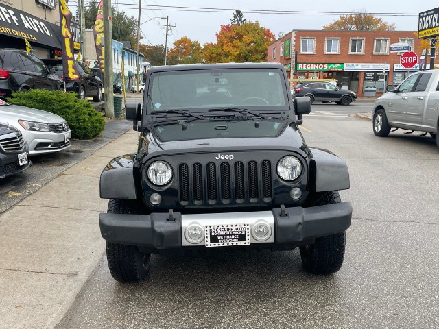 2015 Jeep Wrangler Unlimited Sahara Sahara in Cars & Trucks in City of Toronto - Image 2