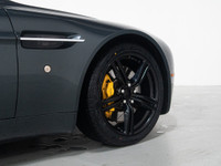 This beautiful 2009 Aston Martin Vantage is a local Ontario vehicle with a clean Carfax report. Expe... (image 8)
