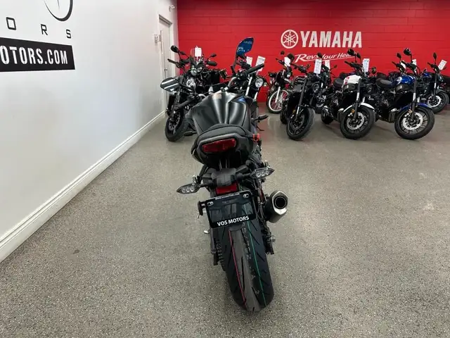2025 Yamaha MT10ASB MT-10 - V6402 - -No Payments for 1 Year** in Sport Touring in Markham / York Region - Image 5