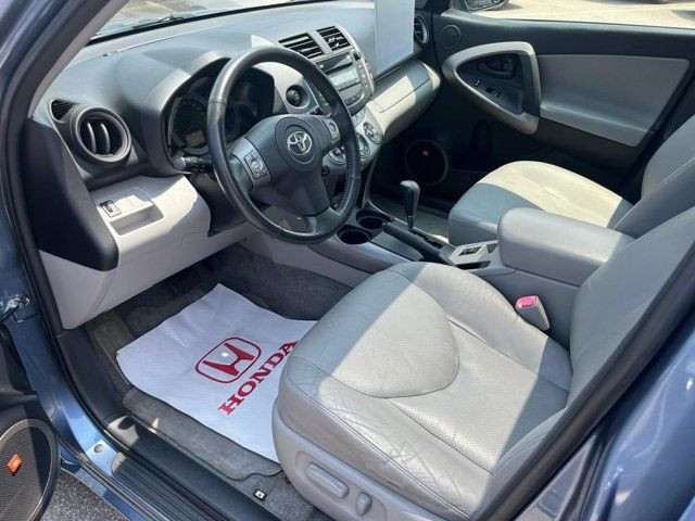 2008 Toyota RAV4 Limited | Full Service History | Leather in Cars & Trucks in London - Image 2