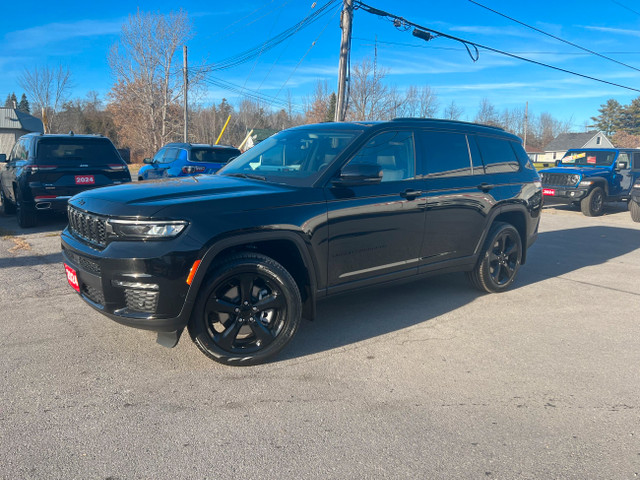 2024 Jeep Grand Cherokee L LIMITED in Cars & Trucks in Napanee