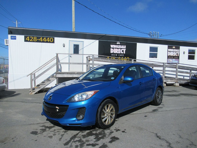 2012 Mazda 3 in Cars & Trucks in City of Halifax