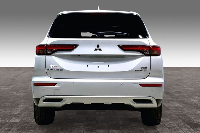 2025 Mitsubishi Outlander Phev SEL S-AWC in Cars & Trucks in Edmonton - Image 4