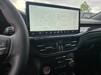 Your Grande Prairie Chrysler store just took in this vehicle! It is either in transit or freshly tra... (image 5)