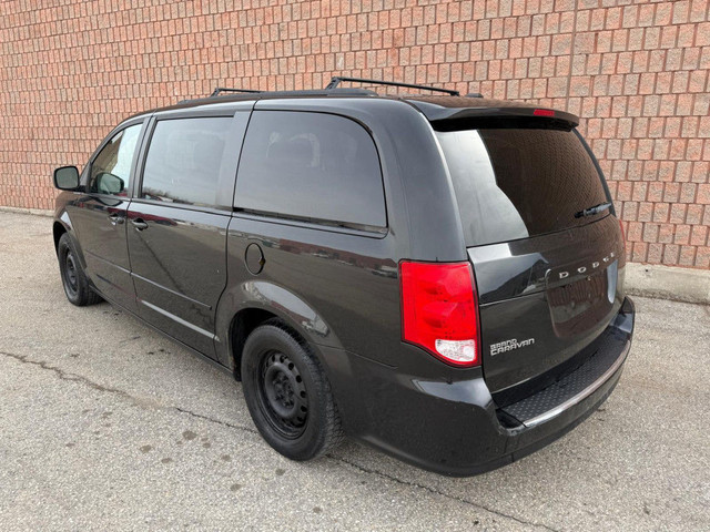 2011 Dodge Grand Caravan SXT |CLEAN CARFAX|ONE-OWNER|BIG SCREEN| in Cars & Trucks in Oshawa / Durham Region - Image 4
