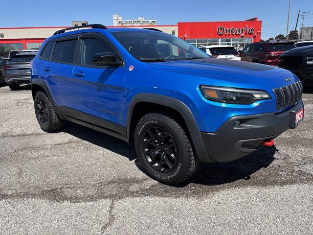 2022 Jeep Cherokee TRAILHAWK**3.2L**V6**4X4**8.4 in Cars & Trucks in Mississauga / Peel Region - Image 3