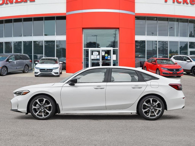 2025 Honda Civic Hybrid SPORT TOURING in Cars & Trucks in Oshawa / Durham Region - Image 3