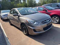 Power Windows! Larger than most in its class, this Hyundai Accent offers more space for less money.... (image 1)