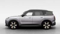 Le tout nouveau *MINI Countryman Cooper S 2025* est aussi audacieux et aventurier que vous. Que vous... (image 3)