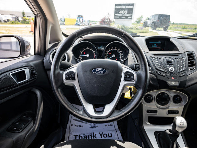 2015 Ford Fiesta SE in Cars & Trucks in Barrie - Image 2