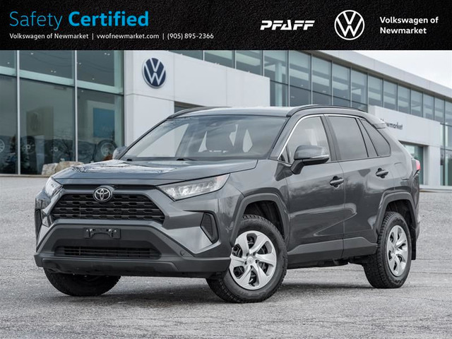 2020 Toyota RAV4 FWD LE in Cars & Trucks in Markham / York Region