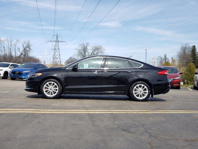 2019 Ford Fusion Energi SEL, Heated Seats, Remote Start,  in Cars & Trucks in Guelph - Image 2
