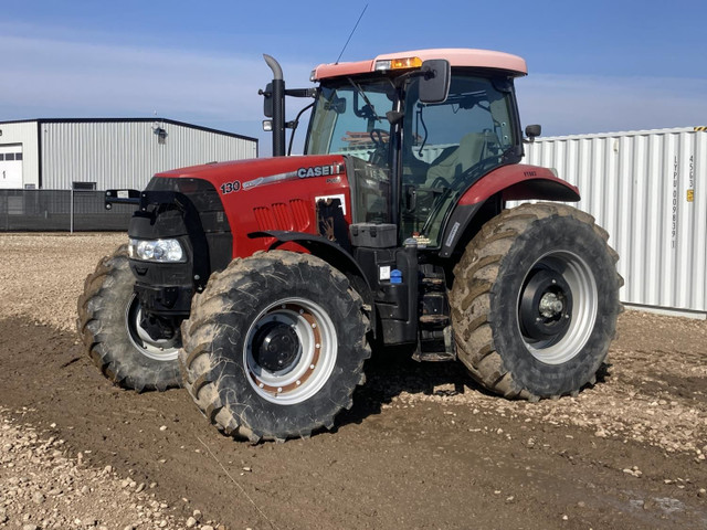 2013 Case IH MFWD Tractor Puma 130 in Farming Equipment in Regina