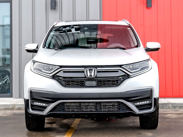  2022 Honda CR-V Touring - AWD | Apple Carplay | Low KM | Pano R in Cars & Trucks in Saskatoon - Image 2
