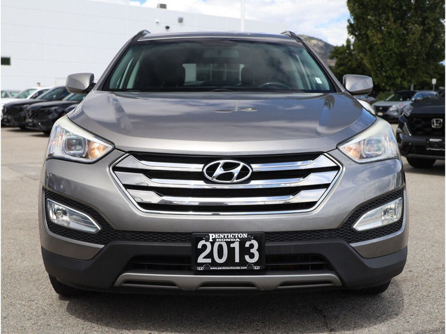 2013 Hyundai Santa Fe AWD 4dr 2.4L Auto Premium - No Accidents / in Cars & Trucks in Penticton - Image 4