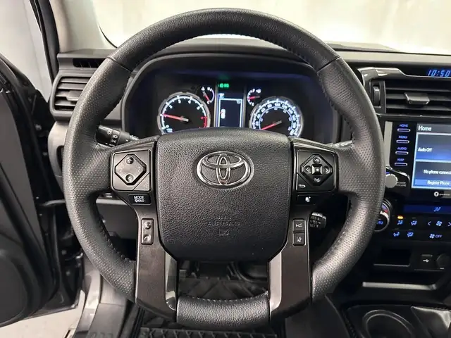 2022 Toyota 4Runner TRD Sport - Leather - Sunroof - Heated Se... dans Autos et camions dans Lethbridge - Image 18