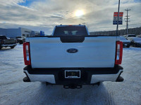 2023 Ford F-350 XLT Crew Cab 8' Box, 6.7L V8 Diesel, Remote Start, Backup Camera, AUX Switches, Keyl... (image 5)