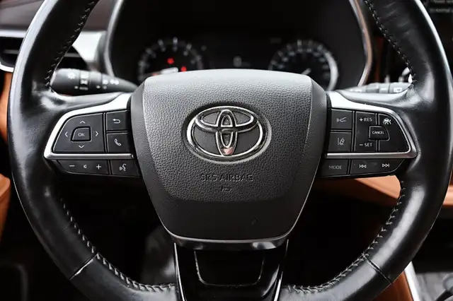 2021 Toyota Highlander 2021 LIMITED + AWD + GPS + CUIR + TOIT +  in Cars & Trucks in Longueuil / South Shore - Image 18