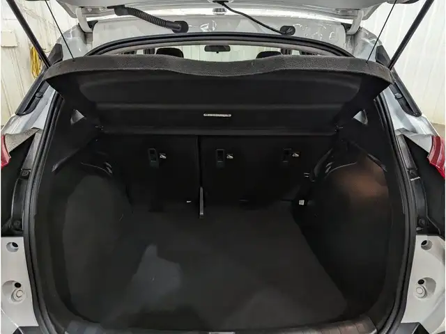 2020 Nissan Kicks SR No Accidents | Leather | Bluetooth | FWD dans Autos et camions dans Calgary - Image 12