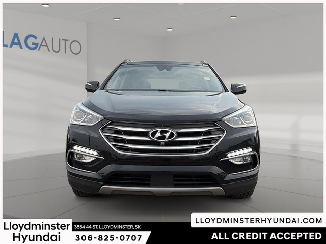 2018 Hyundai Santa Fe Sport in Cars & Trucks in Lloydminster - Image 2