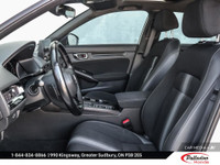 // ACCIDENT FREE!! // // SINGLE OWNER! // Discover the reliability and sporty appeal of the 2022 Hon... (image 8)