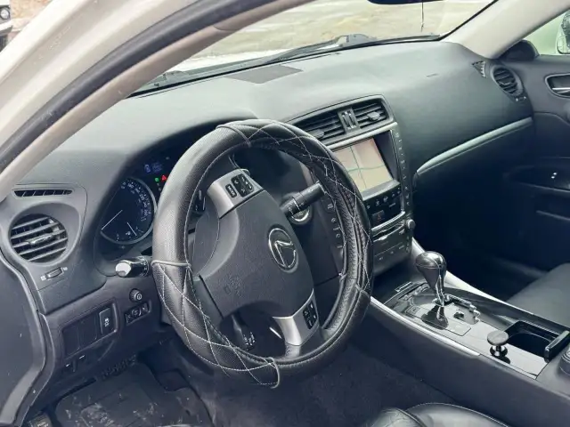 2012 Lexus IS 250 LEATHER, NAVI, LOADED, RELIABLE, CERTIFIED in Cars & Trucks in London - Image 15