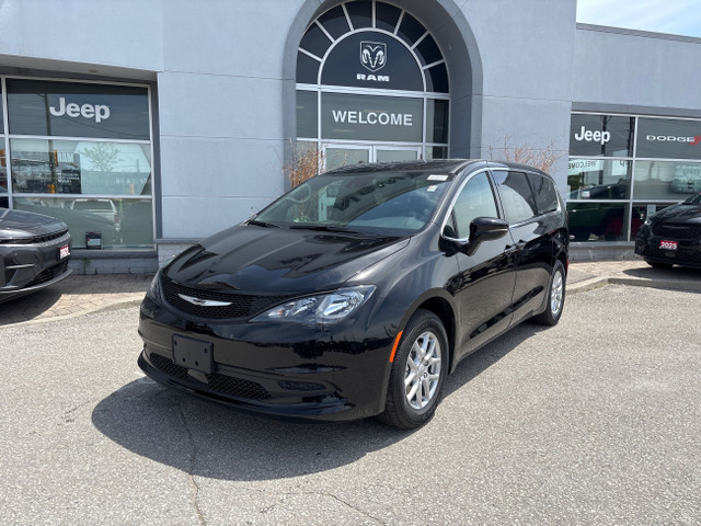 2025 Chrysler Grand Caravan SXT in Cars & Trucks in Markham / York Region - Image 3