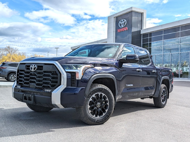 2023 Toyota Tundra Limited - Cooled Seats - Low Mileage in Cars & Trucks in Cranbrook